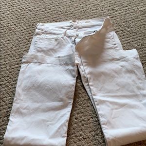 White 95% Cotton 5% spandex jeans